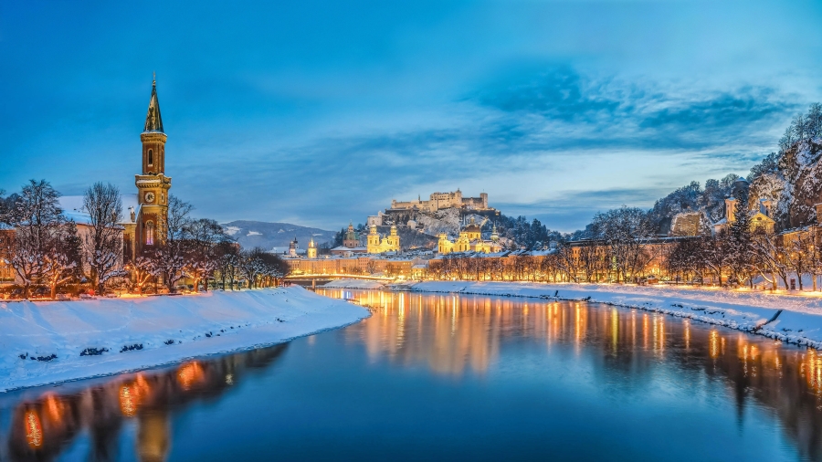 Salzburg with Salzach river、 Austria (奥地利共和国萨尔茨堡州首府)